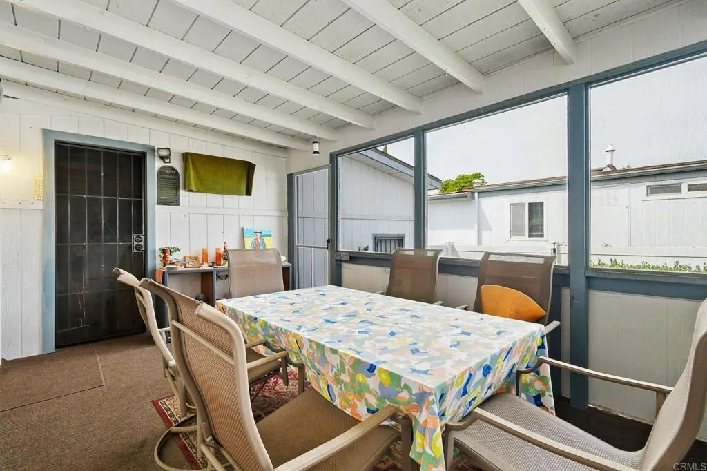 https://cdn.realtyfeed.com/cdn/127/306688818/6bafdd57e686f627b6b05454bc522240.webp