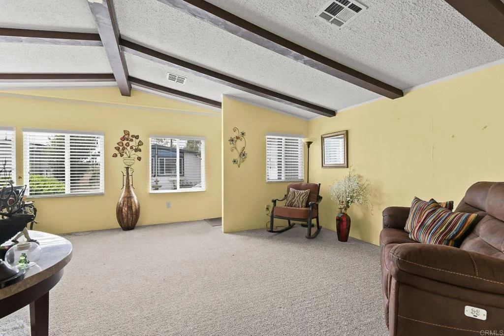 https://cdn.realtyfeed.com/cdn/127/306688818/f8f710412c545ac4f8b5ac77e0b1df2b.webp