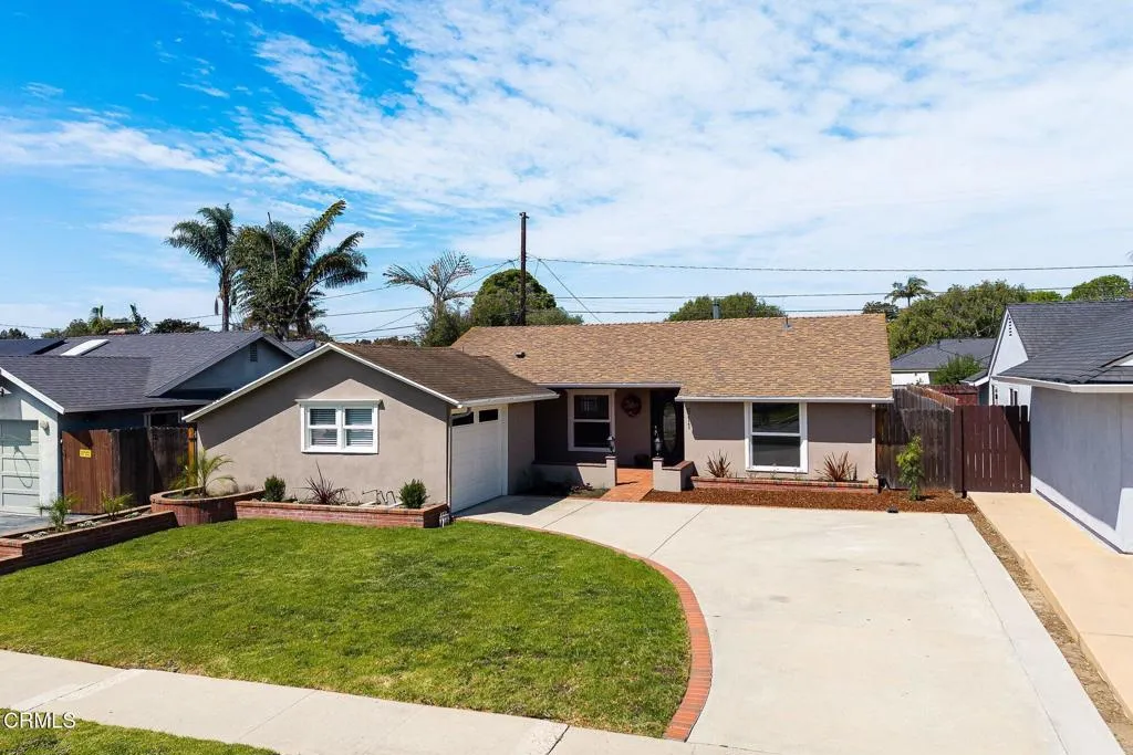 8548 Paramount Boulevard, Downey, CA, 90240