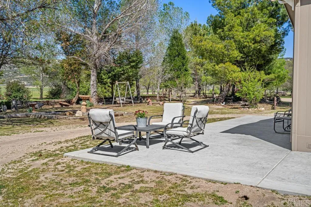 https://cdn.realtyfeed.com/cdn/127/306688849/b13d9731dd317f4ce78e93f3d3d7c936.webp
