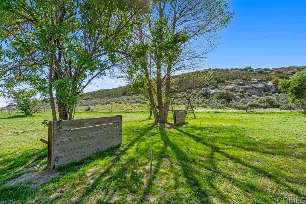 https://cdn.realtyfeed.com/cdn/127/306688849/d6248560f3e53bc67aad71ad7e054a5b.webp