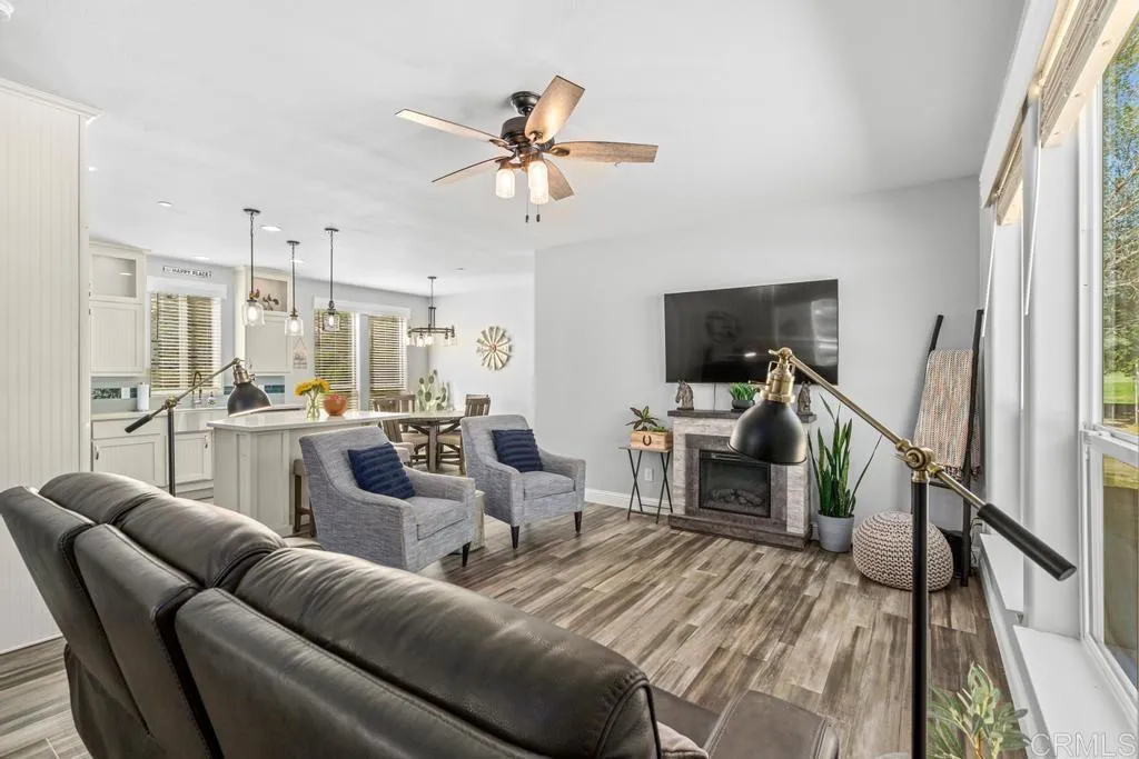 https://cdn.realtyfeed.com/cdn/127/306688849/f9530ba53b8eacaea620a81c000ef770.webp