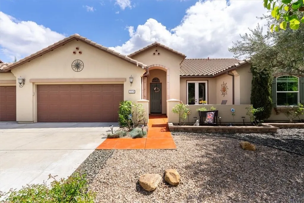 Paso Robles, CA 93446