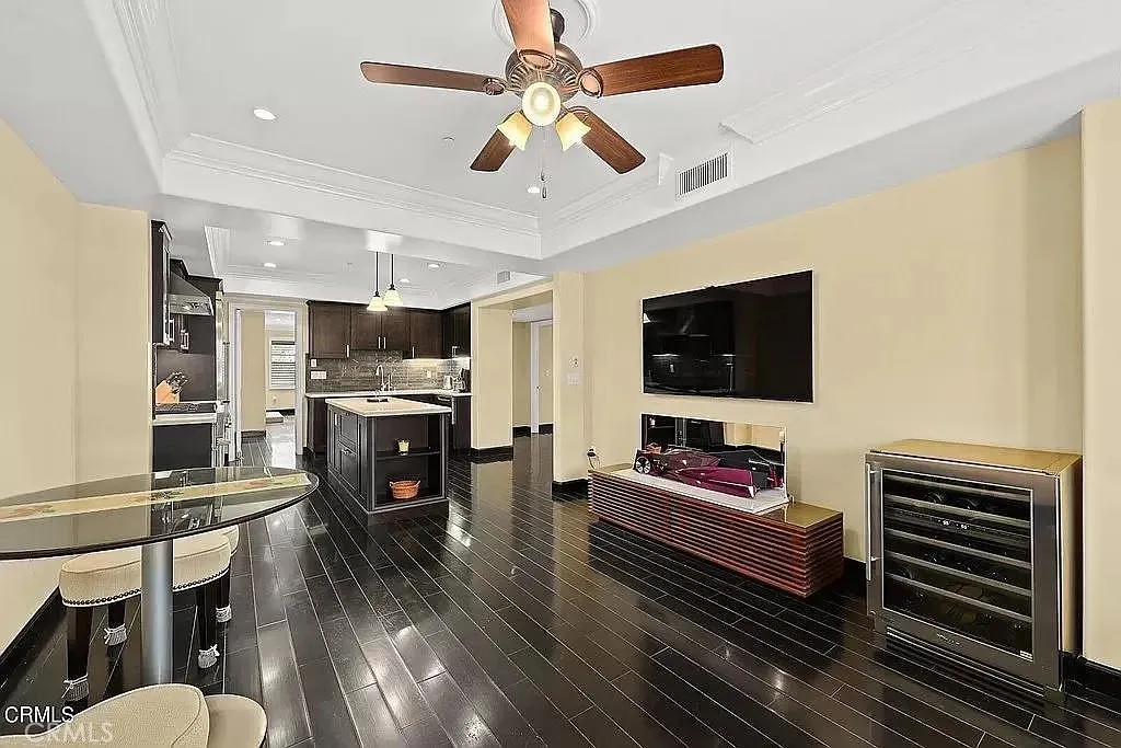 155 Cordova, Pasadena, CA, 91105