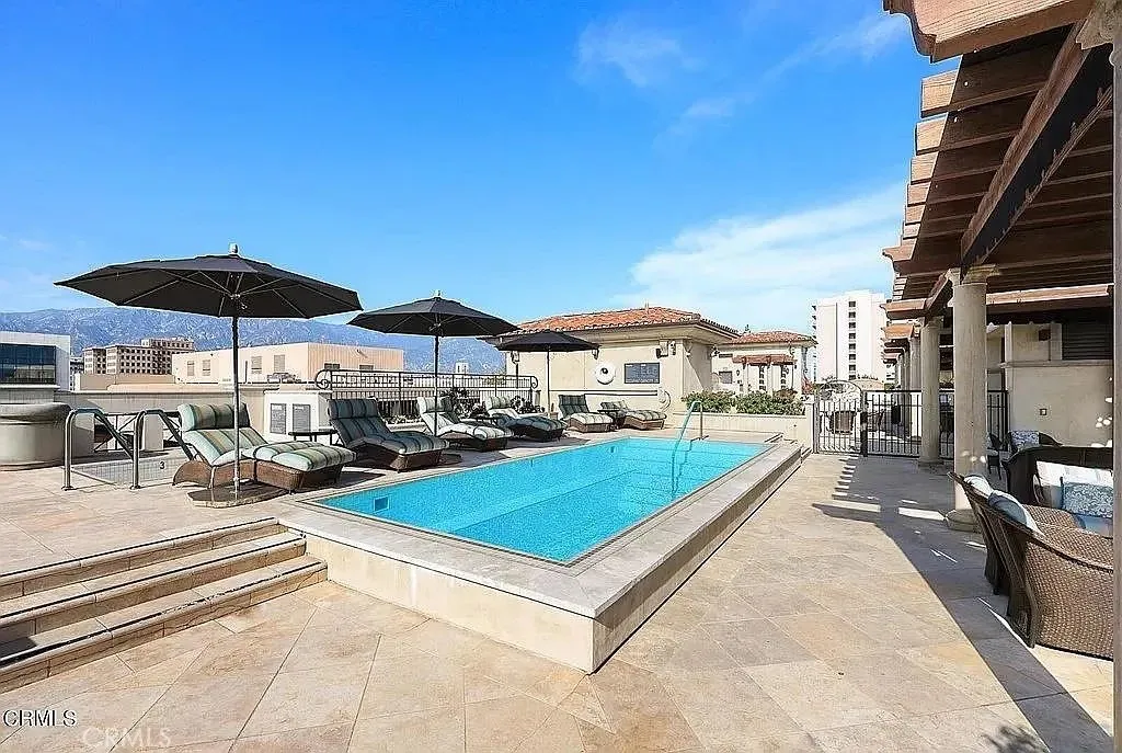 155 Cordova, Pasadena, CA, 91105