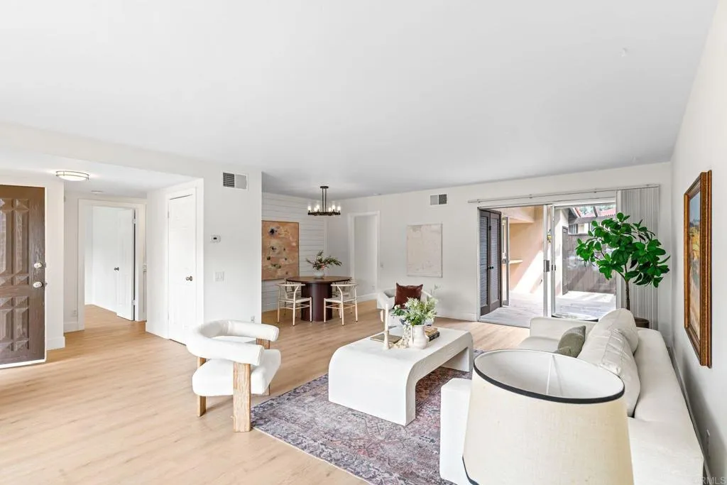 Photo #2: PTP2602707 Listing: Photo #2