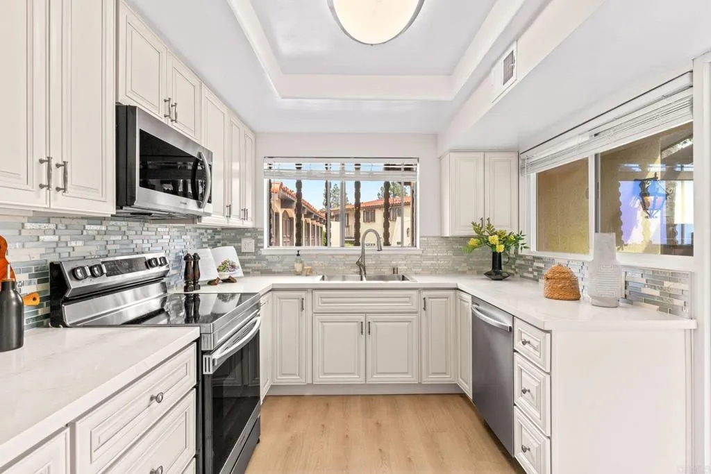 Photo #8: PTP2602707 Listing: Photo #8