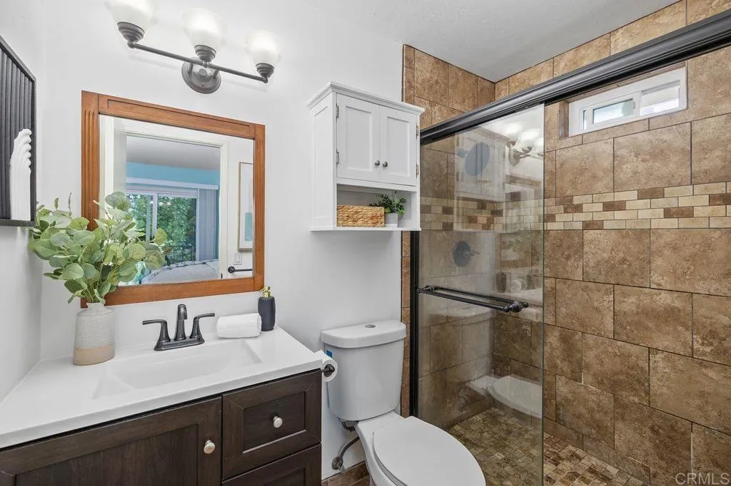 Photo #16: NDP2603483 Listing: Photo #16