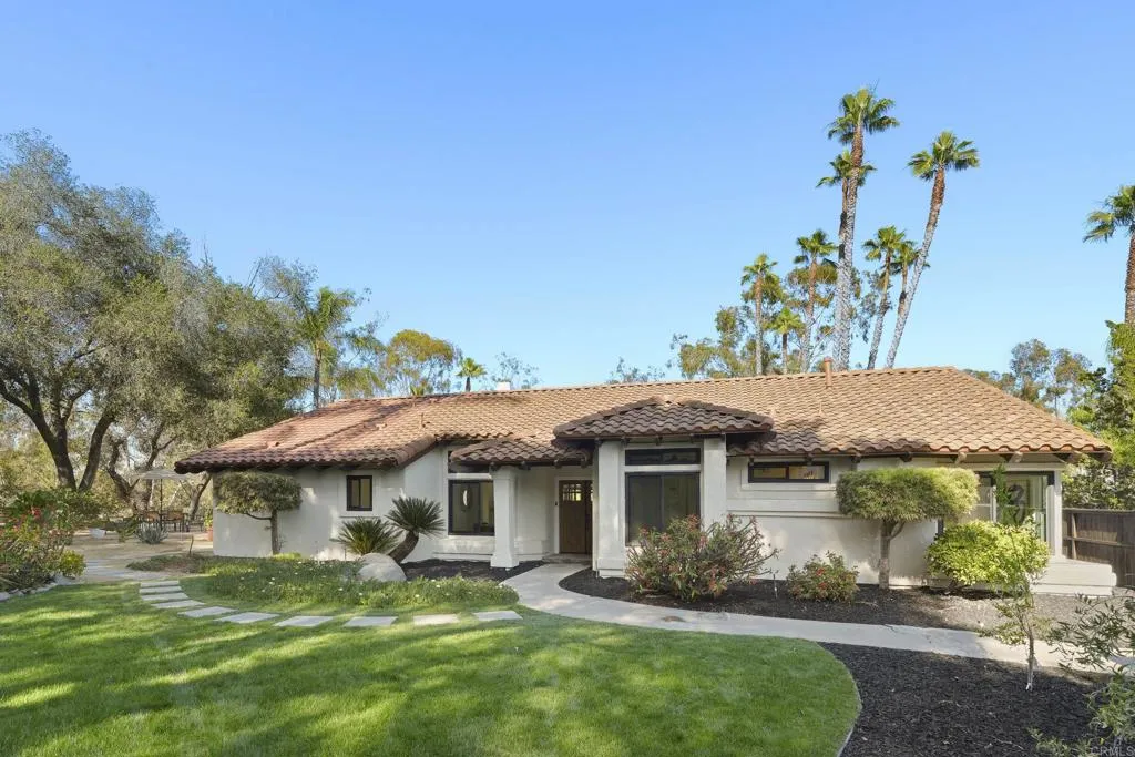 https://cdn.realtyfeed.com/cdn/127/306689015/1a2ab488bb4b931ba22f2dd369e52d35.webp