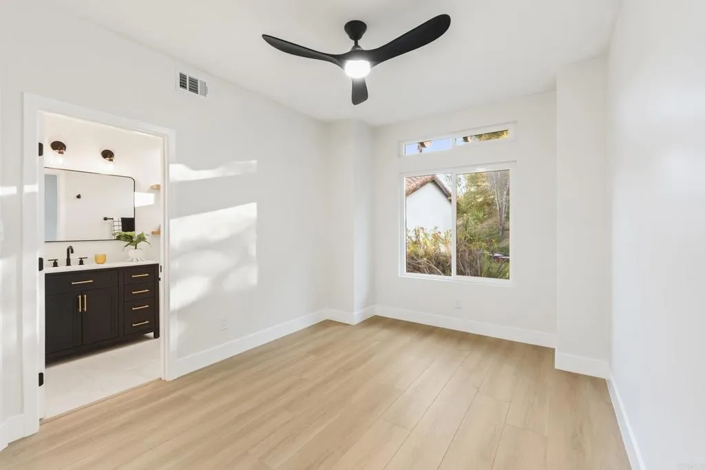https://cdn.realtyfeed.com/cdn/127/306689015/2a61bc5e2ce8c5cd1419815026b017e6.webp