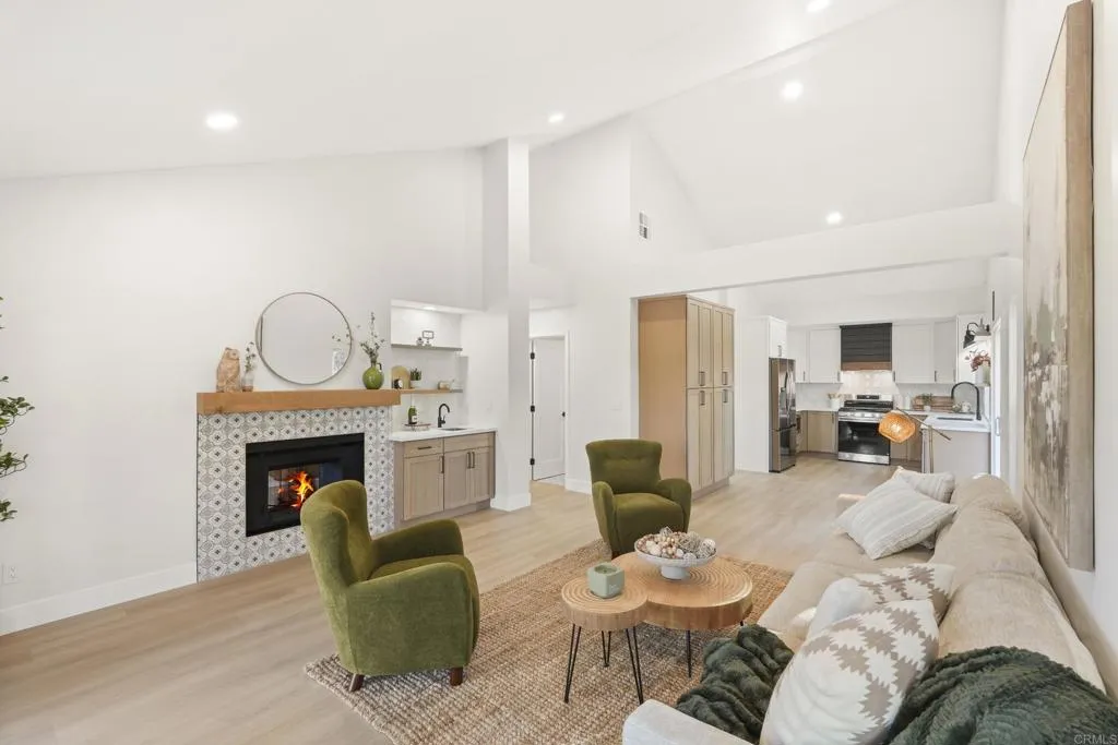 https://cdn.realtyfeed.com/cdn/127/306689015/8cea44d356eebbd174870a1d2f280b4f.webp