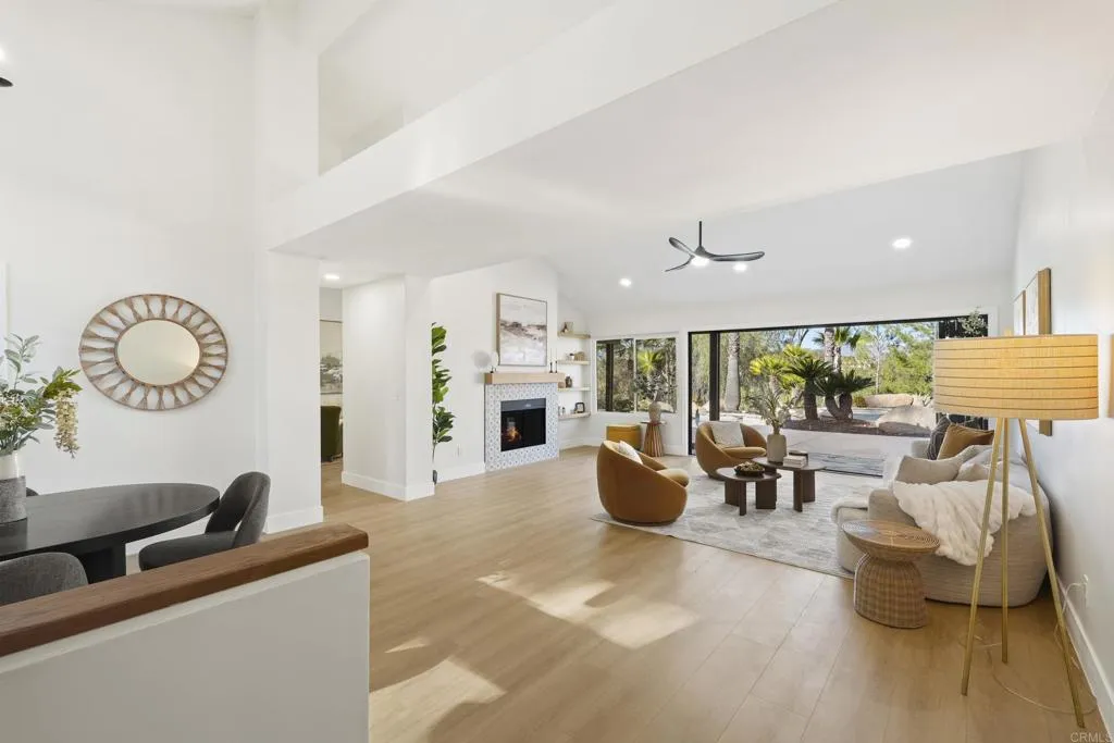https://cdn.realtyfeed.com/cdn/127/306689015/d18a5f817b9612ad2afdb59ddfb3ed3a.webp