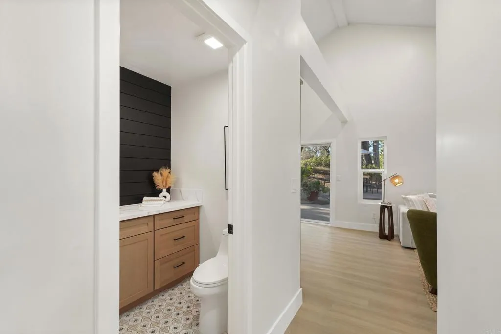 https://cdn.realtyfeed.com/cdn/127/306689015/dd3a646b2bd86557815c67e6e48418b6.webp
