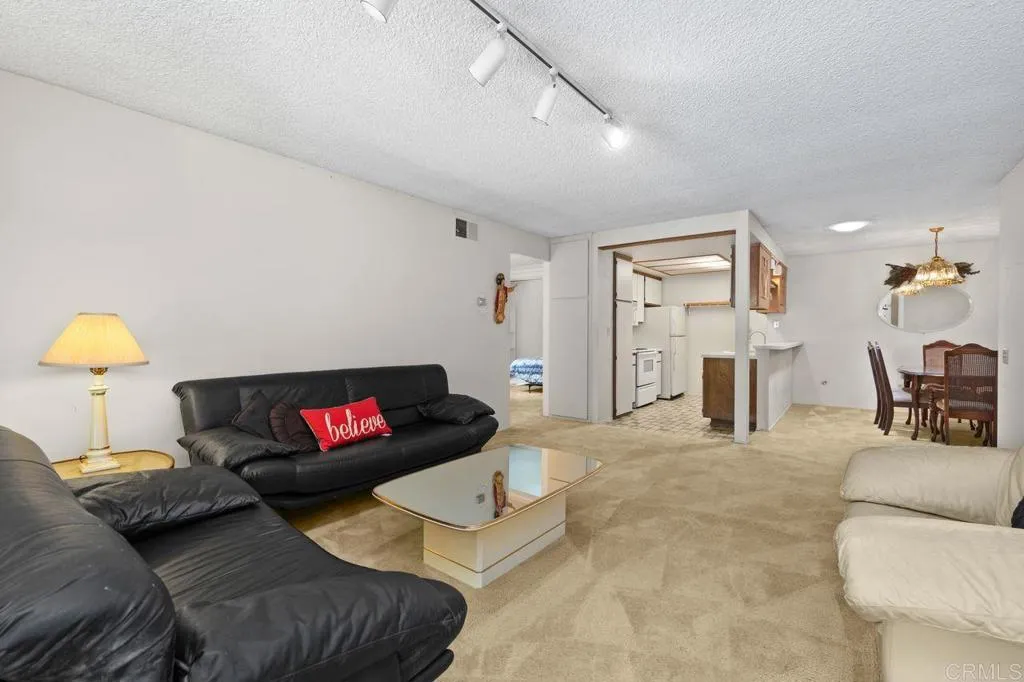 Photo #5: NDP2603488 Listing: Photo #5