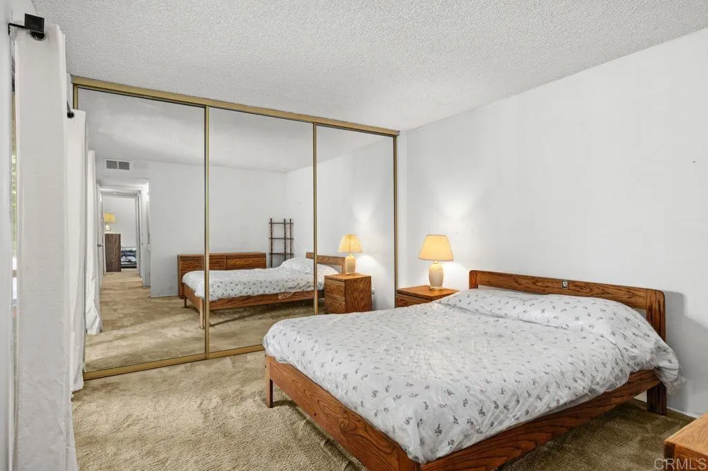 https://cdn.realtyfeed.com/cdn/127/306689111/dbfe82c23b99ca58cffd73895b32faa7.webp