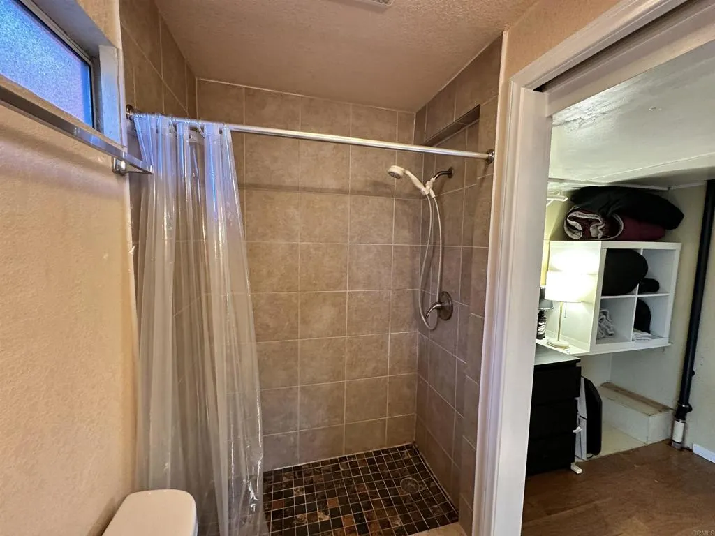 https://cdn.realtyfeed.com/cdn/127/306689166/877f44ad61833d432884cac15fa5b532.webp