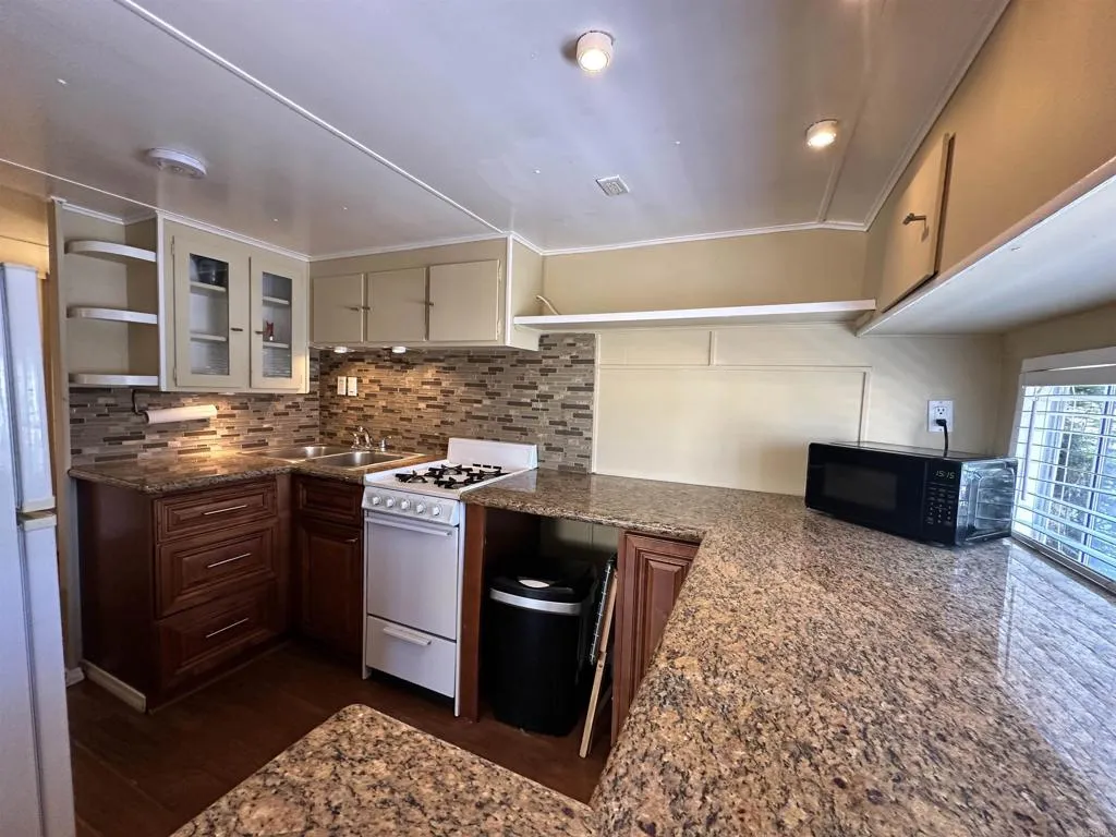https://cdn.realtyfeed.com/cdn/127/306689166/a4691195700ff92338085d39cd733bb7.webp