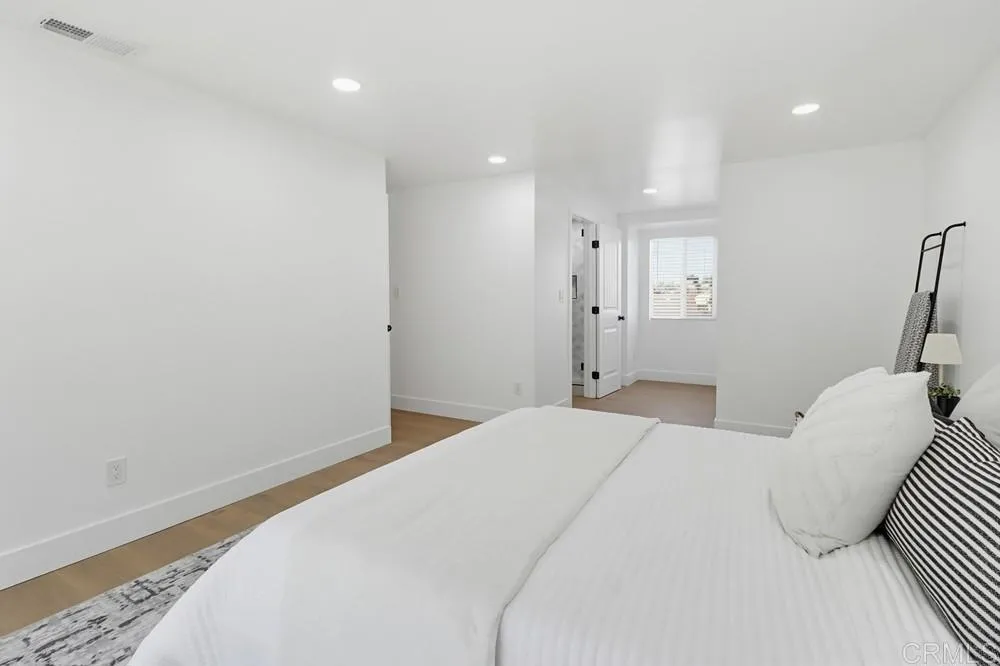 https://cdn.realtyfeed.com/cdn/127/306689187/88a73a778c7049de62524a41c8bdbfcb.webp
