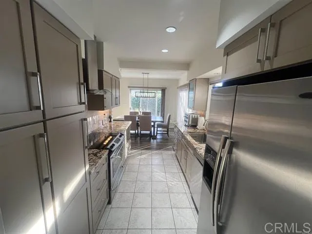 7061 Estrella De Mar UNIT 66, Carlsbad, CA, 92009