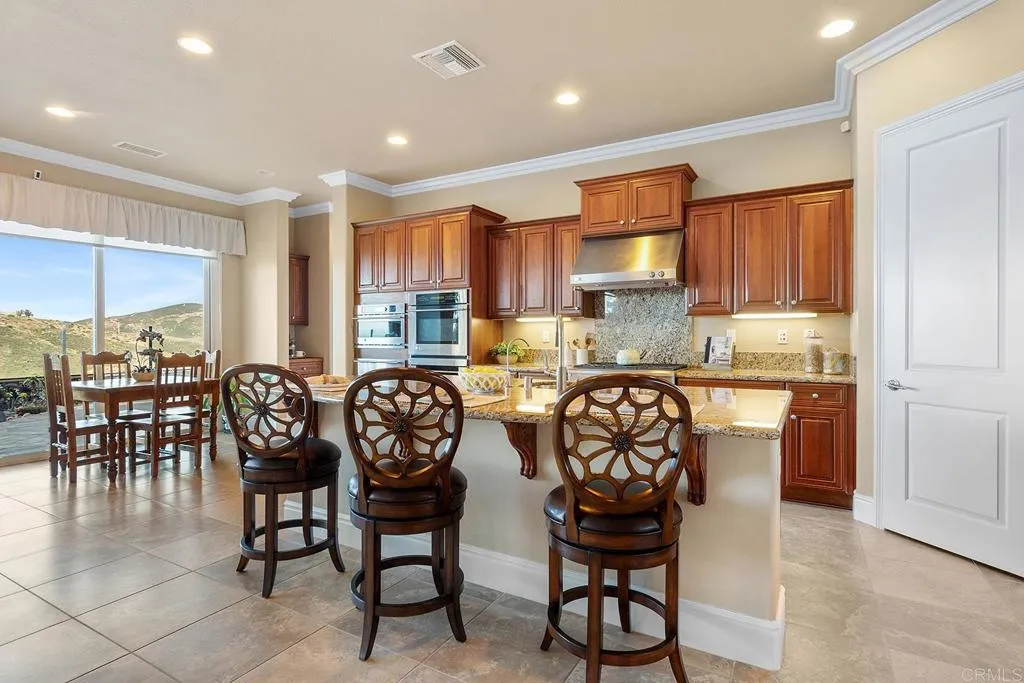 https://cdn.realtyfeed.com/cdn/127/306689209/2768fdd4494175b325f65646bd3d6e06.webp