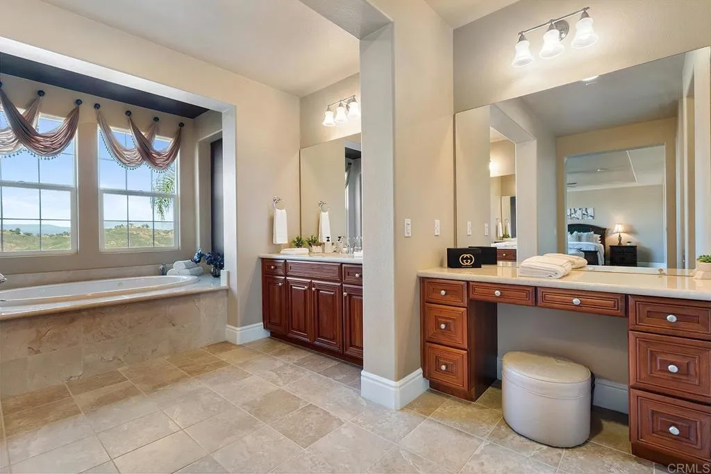 https://cdn.realtyfeed.com/cdn/127/306689209/b37074a26dda052806df5f6b755ad897.webp