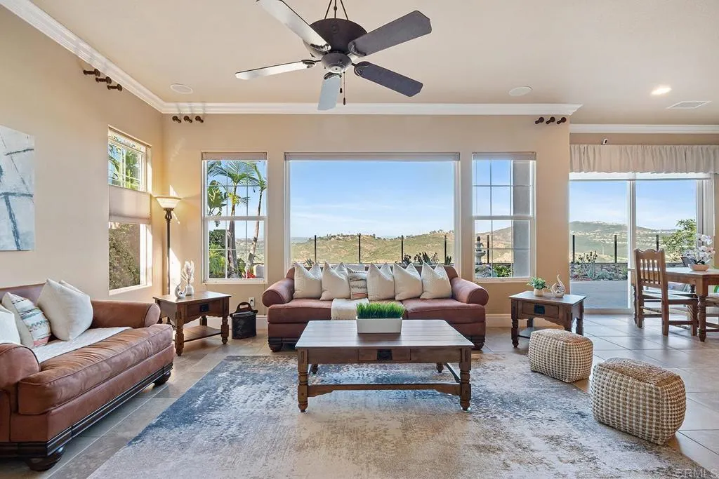 https://cdn.realtyfeed.com/cdn/127/306689209/f7ffe9b5ca7b832b376c0fffda0049c0.webp