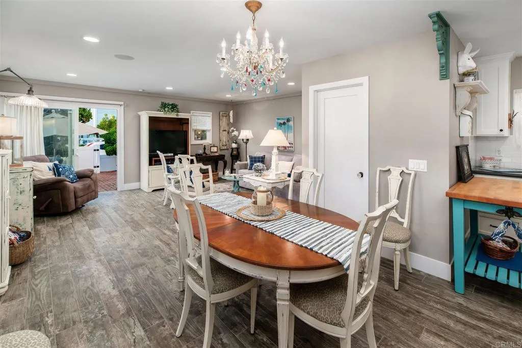 https://cdn.realtyfeed.com/cdn/127/306689214/23bcbd5387f8910edb907859a61c7743.webp