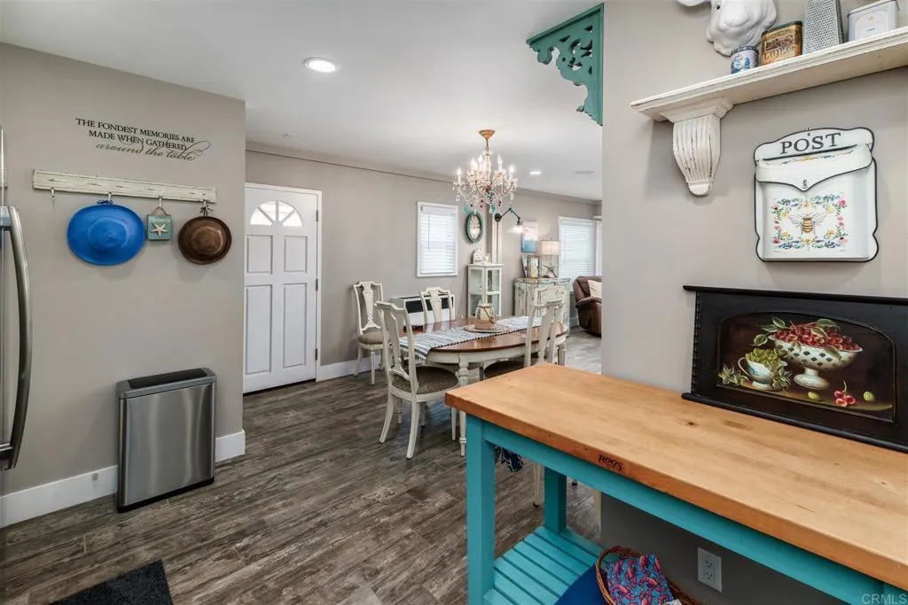 https://cdn.realtyfeed.com/cdn/127/306689214/ac9f61cea39ec8d6feb66c2e3a71b12c.webp