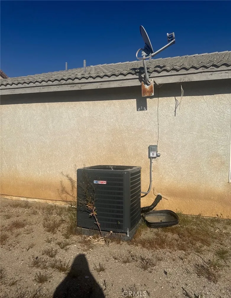 14554 Monterey, Adelanto, CA, 92301