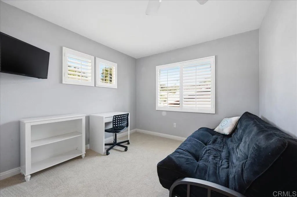 https://cdn.realtyfeed.com/cdn/127/306689316/48374e213ee7b54a0872be59b130ea28.webp