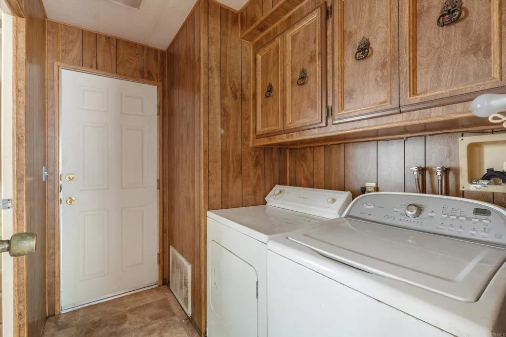 https://cdn.realtyfeed.com/cdn/127/306689376/127262a9f86434ab4811c8a11ee9a124.webp