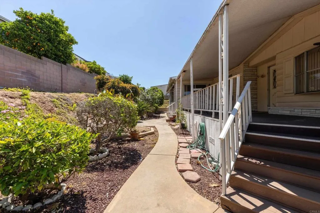 https://cdn.realtyfeed.com/cdn/127/306689376/57e4f64156e803073d013b8d2046c1f8.webp
