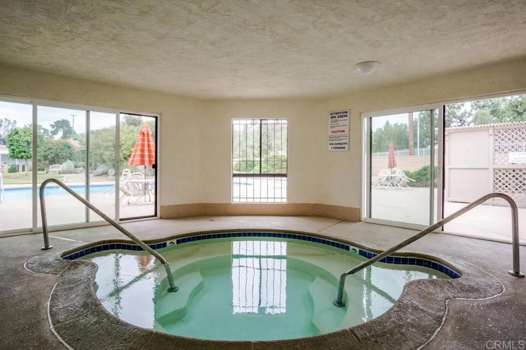 https://cdn.realtyfeed.com/cdn/127/306689376/798b973630fb34598a0fd88a52189e75.webp