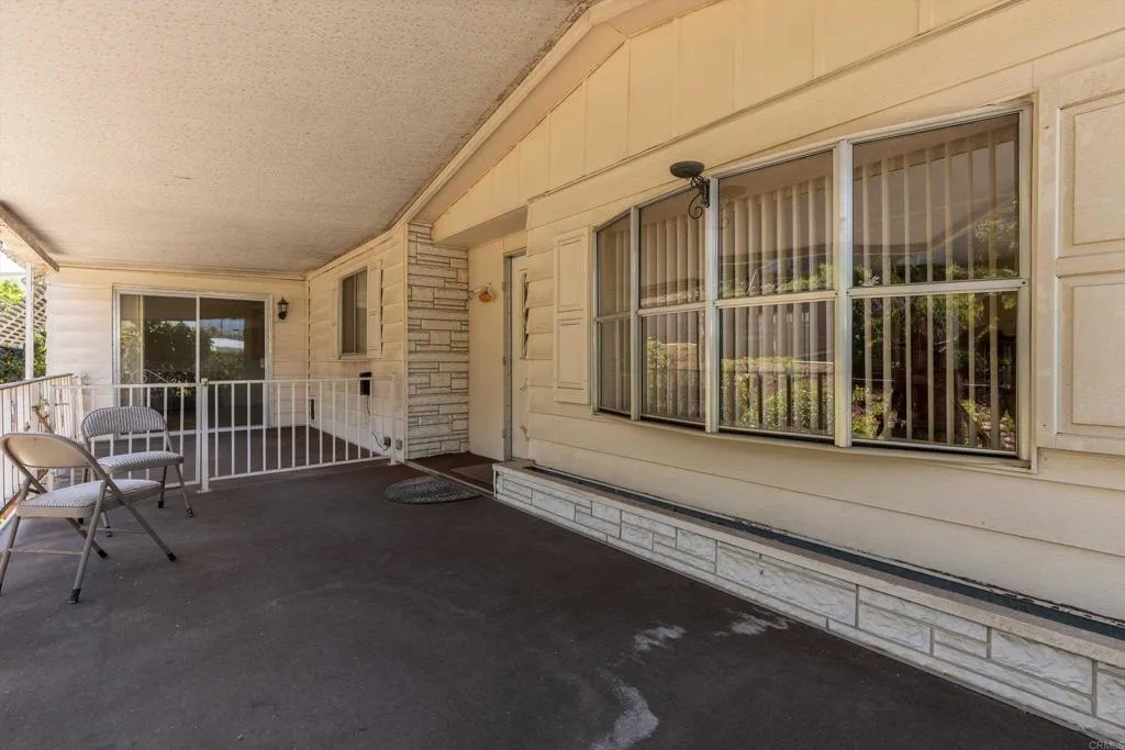 https://cdn.realtyfeed.com/cdn/127/306689376/b90c0608c8d2e04e9556805689351f9f.webp