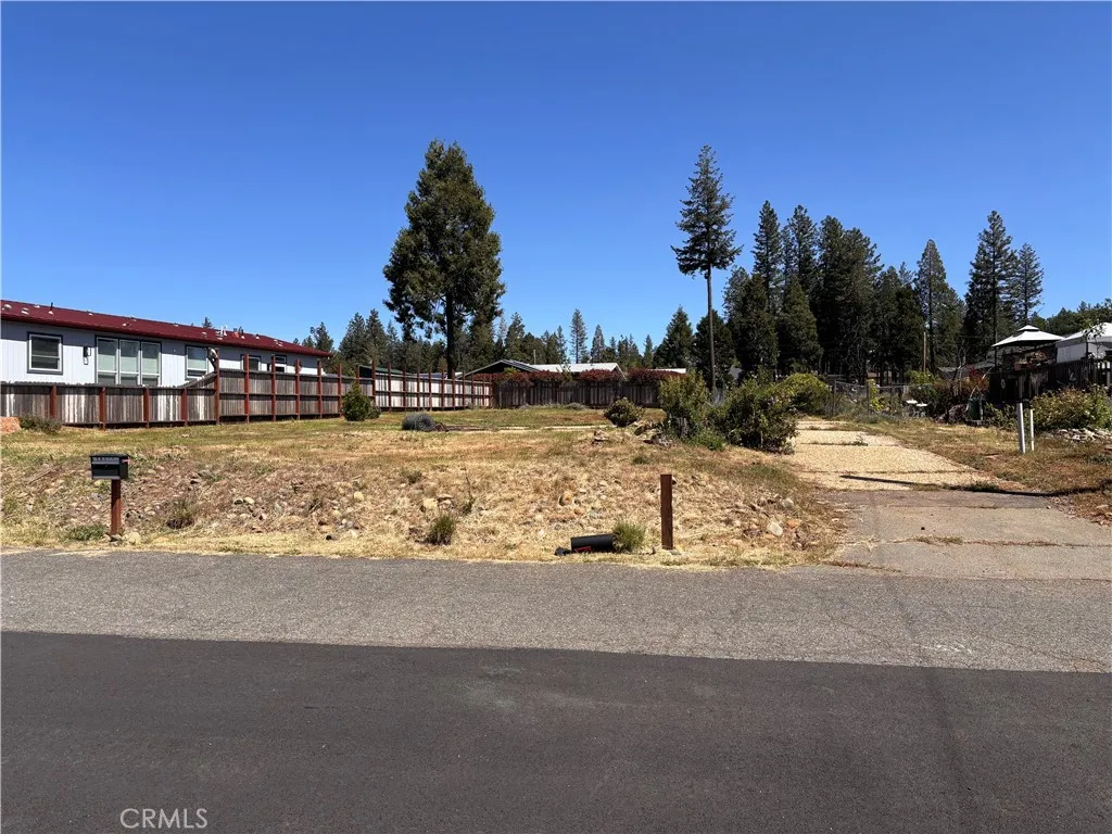 155 B-8, Fairmont, CA, 93536