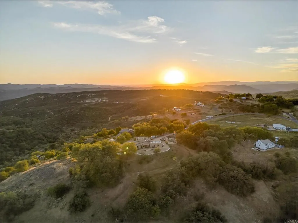 https://cdn.realtyfeed.com/cdn/127/306689408/1f46cb011173a1ca7ad7a93492b6ce9b.webp