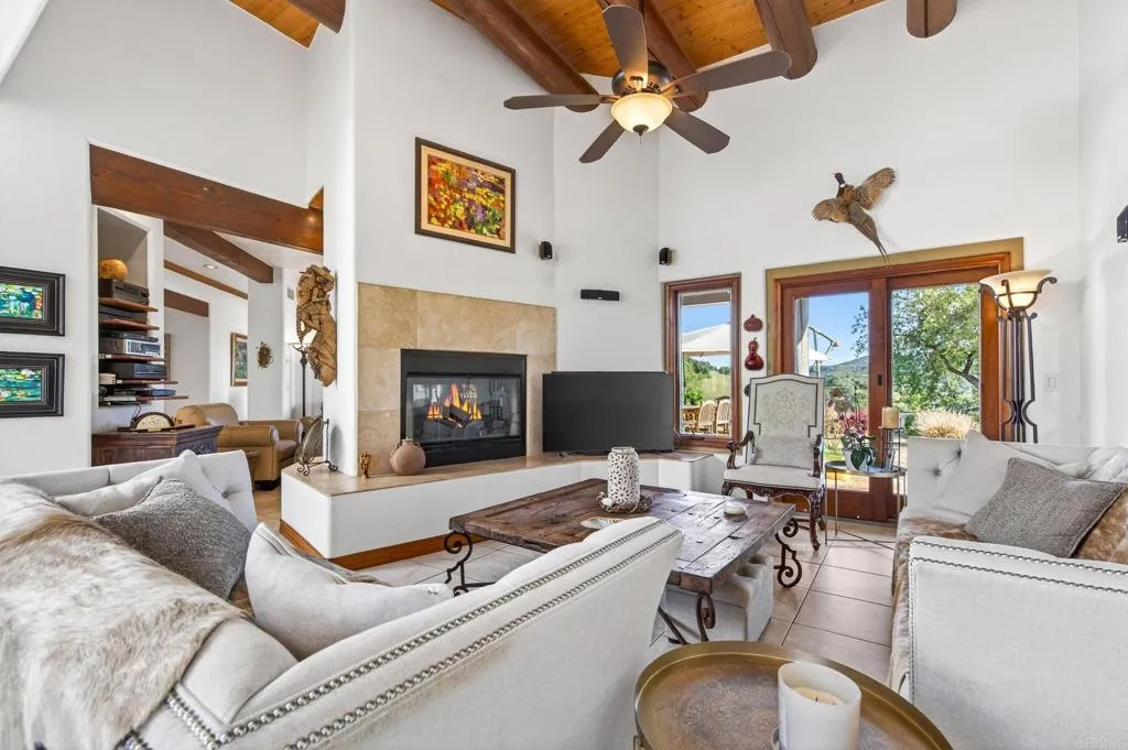 https://cdn.realtyfeed.com/cdn/127/306689408/2c529e69def607edf1423d3d1e737a2c.webp