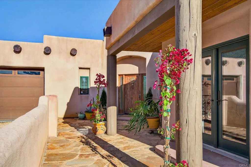 https://cdn.realtyfeed.com/cdn/127/306689408/dc05a6bbeea8e3a25f35669068b2c9e0.webp