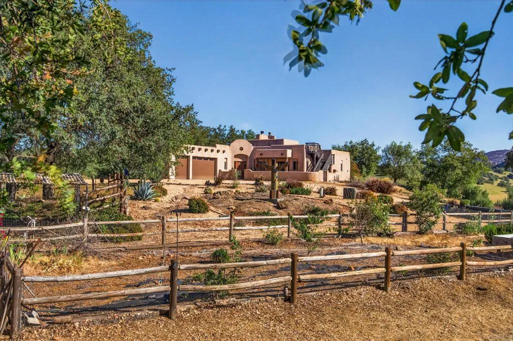 https://cdn.realtyfeed.com/cdn/127/306689408/ddbd83112fd68c438a1f4644b3fb8512.webp