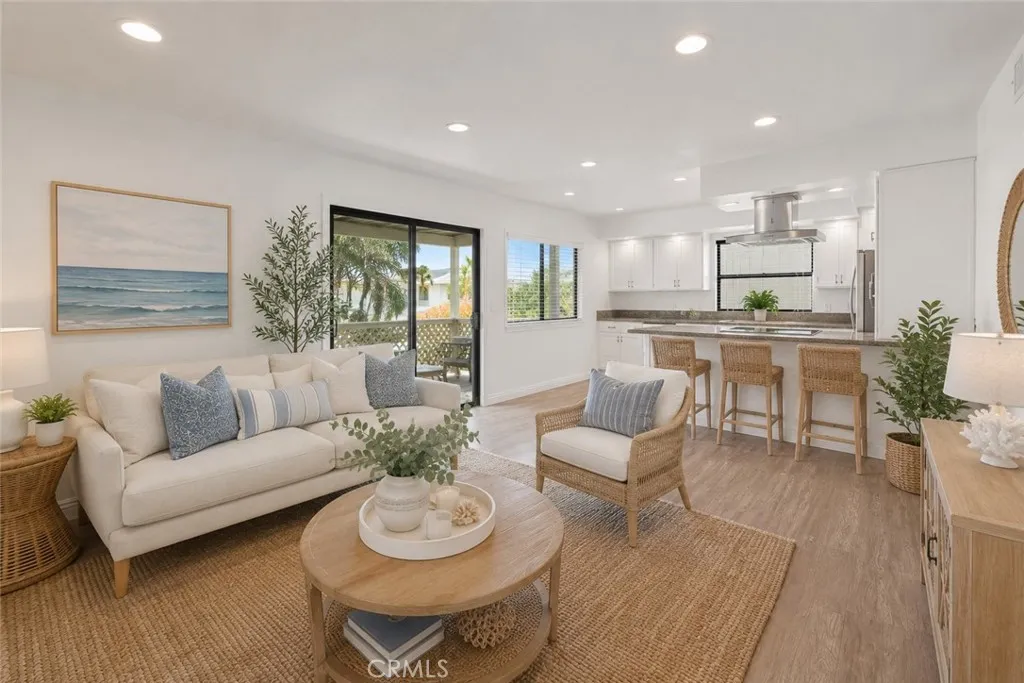 Corona Del Mar, CA 92625