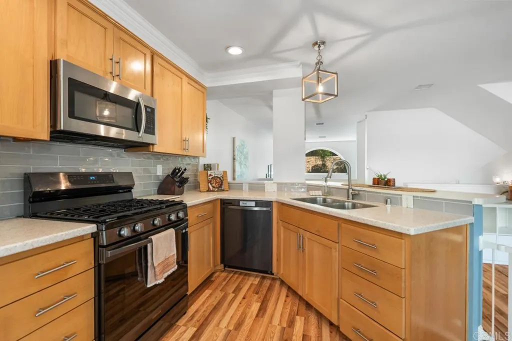 Photo #26: PTP2602727 Listing: Photo #26