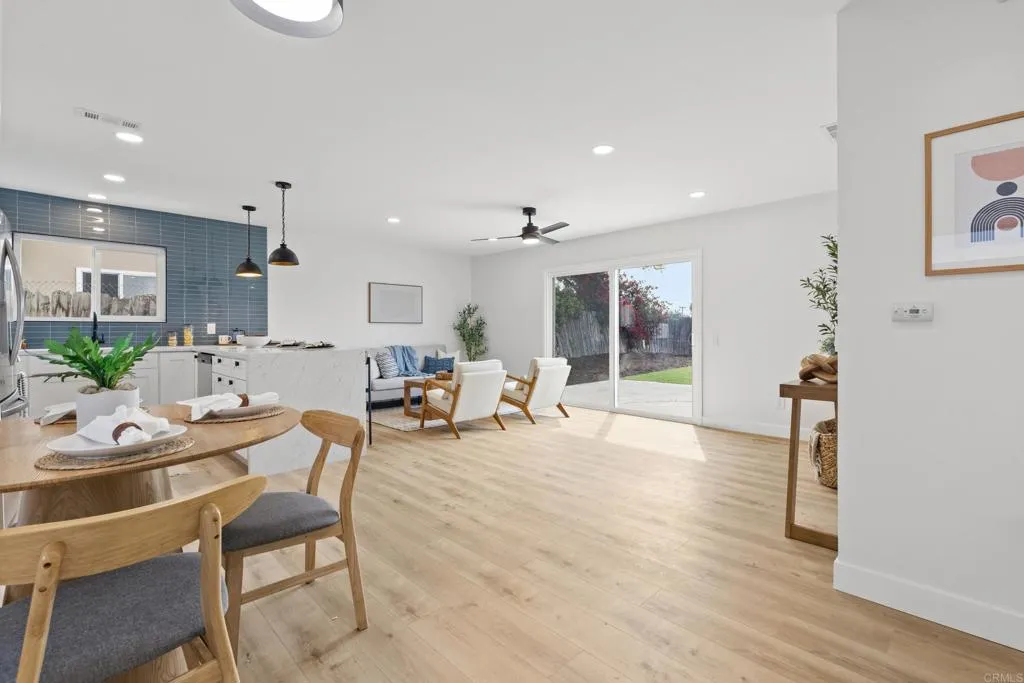 https://cdn.realtyfeed.com/cdn/127/306689523/41d97a10b91c4f9dd8c39007233204fa.webp