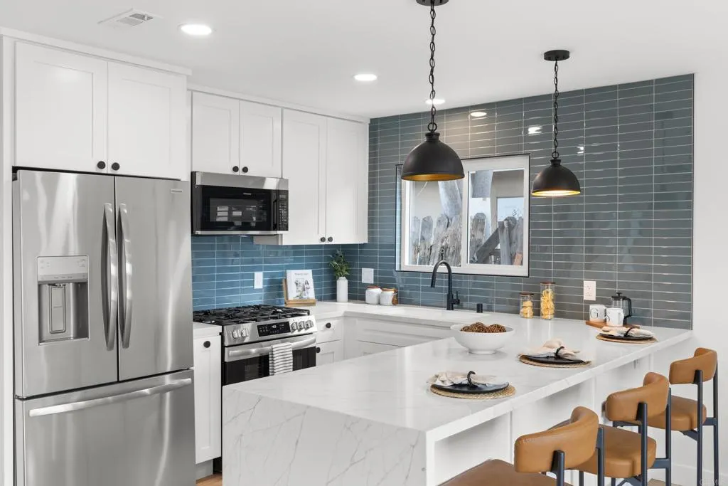 https://cdn.realtyfeed.com/cdn/127/306689523/436119c61cfac7a9c3d2ece1693b8427.webp