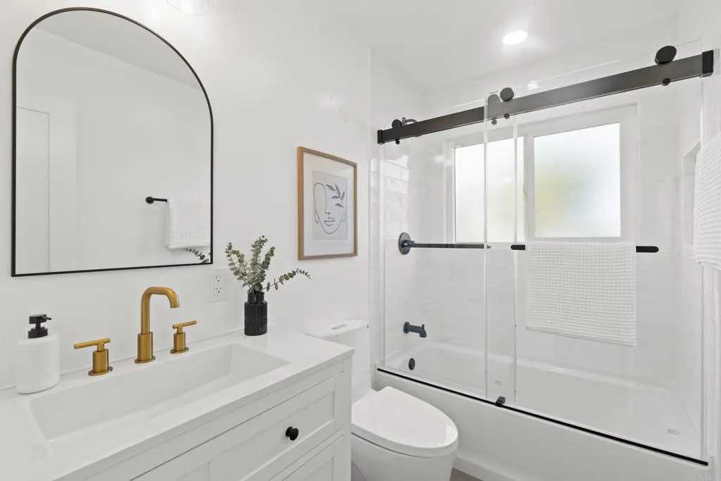 https://cdn.realtyfeed.com/cdn/127/306689523/99261444fa6e9a8a0e6d46884413681f.webp