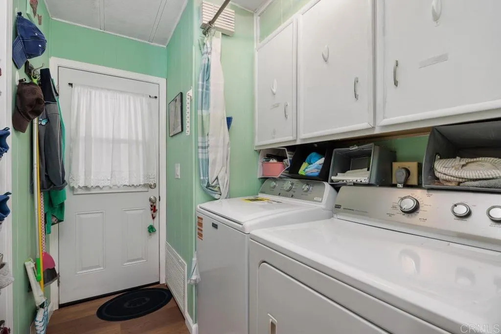 https://cdn.realtyfeed.com/cdn/127/306689565/236842b79511bedec431c1270f485400.webp