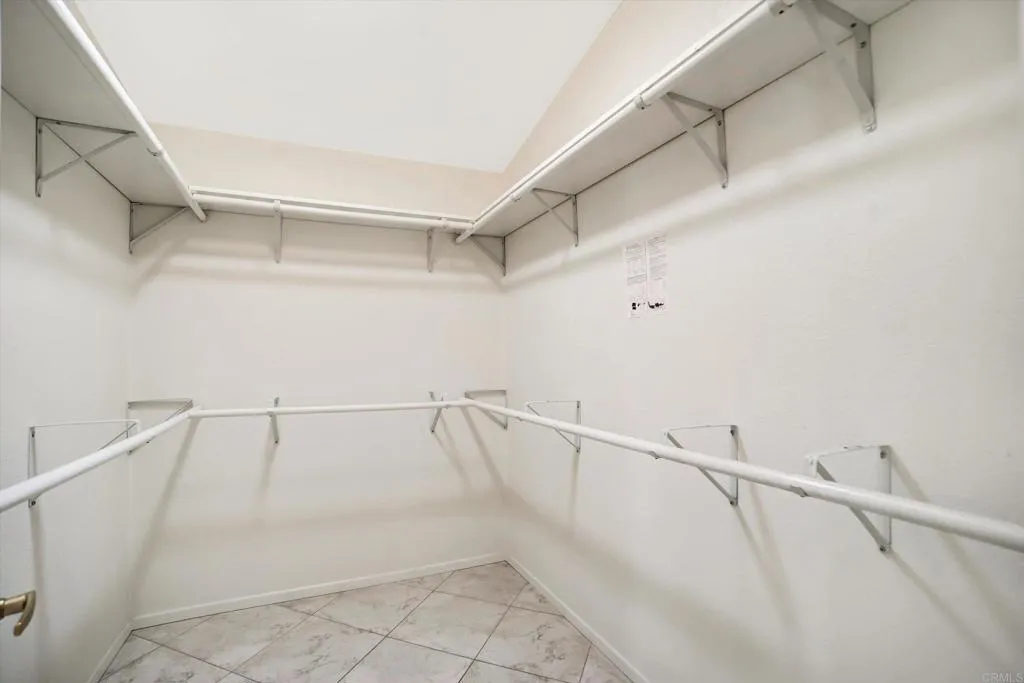 https://cdn.realtyfeed.com/cdn/127/306689705/4c8e77e8d1d977593cef5bd0f92dfff7.webp