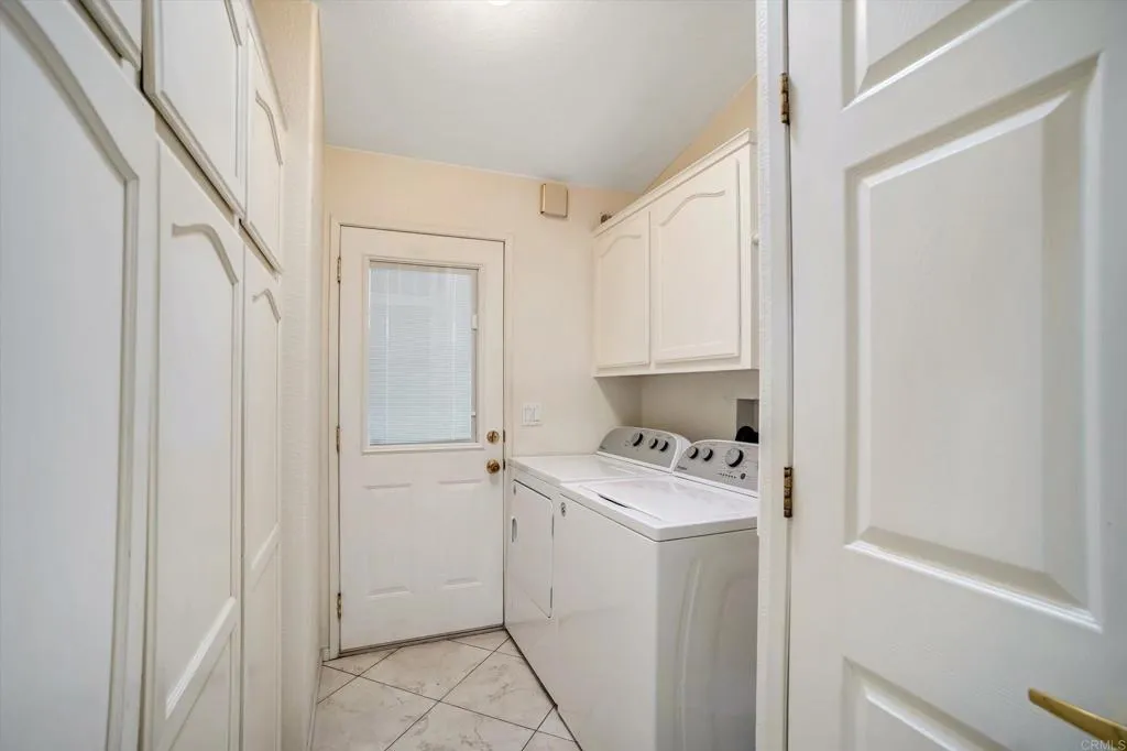 https://cdn.realtyfeed.com/cdn/127/306689705/cb032a44a97ce0b6c3fdee43b0c4710c.webp