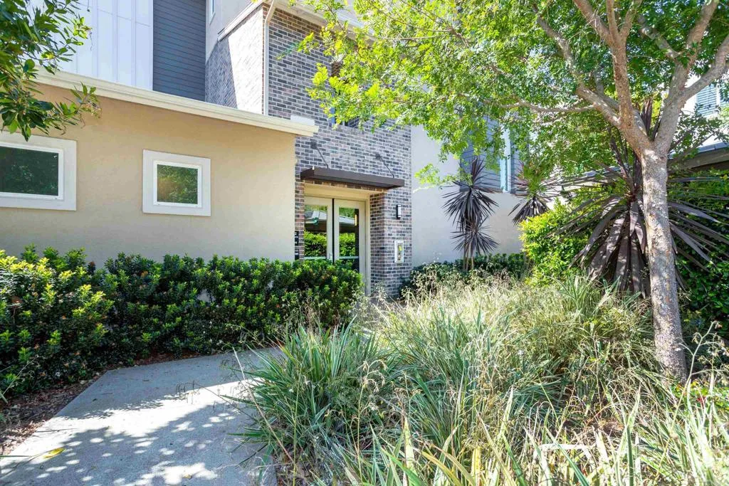 6042 Colt Place Unit 303, Carlsbad, CA 92009 - Photo 5 of 50, Carlsbad, CA