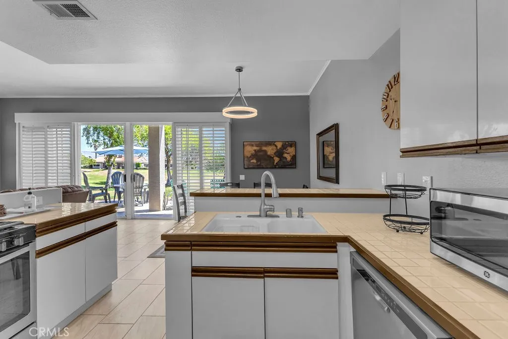 28 Oak Tree, Rancho Mirage, CA, 92270