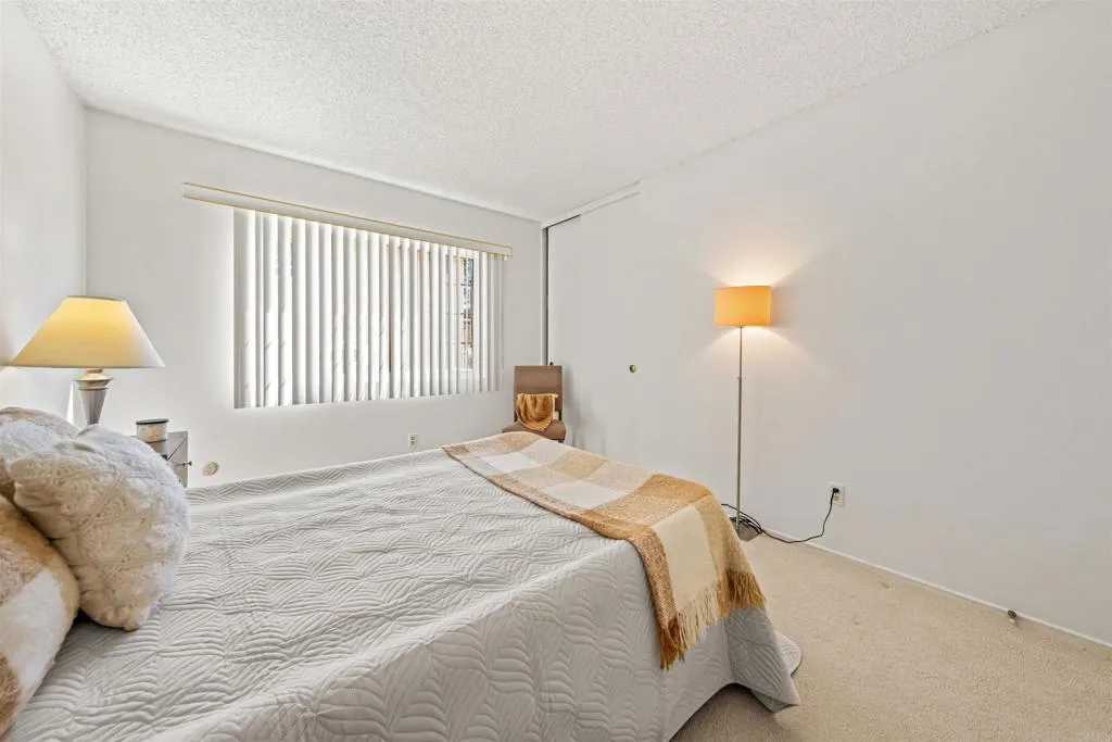 https://cdn.realtyfeed.com/cdn/127/306689774/d9ec8589d4d68b5cc8e1a088a9486d9f.webp